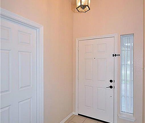 2nd image of 212 Colony Lake Ln