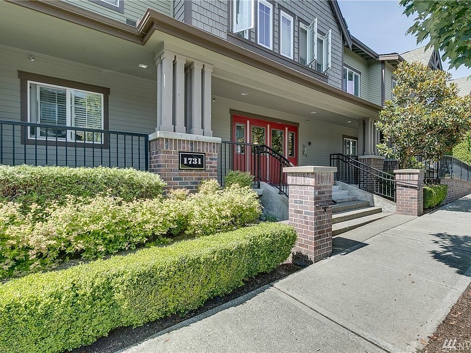 1st image of 1731 10th Ave #201