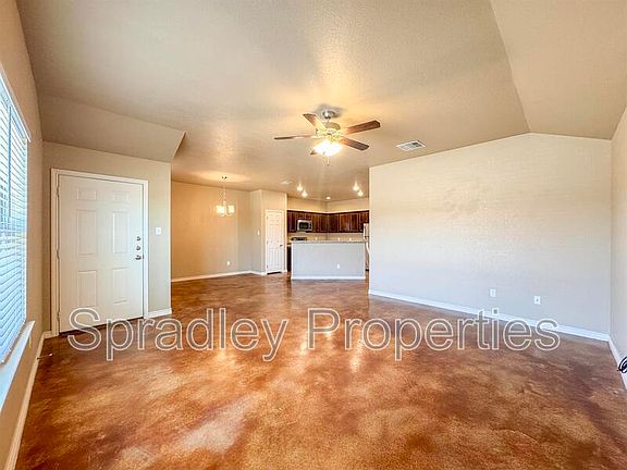 2nd image of 1005 Laila Ln