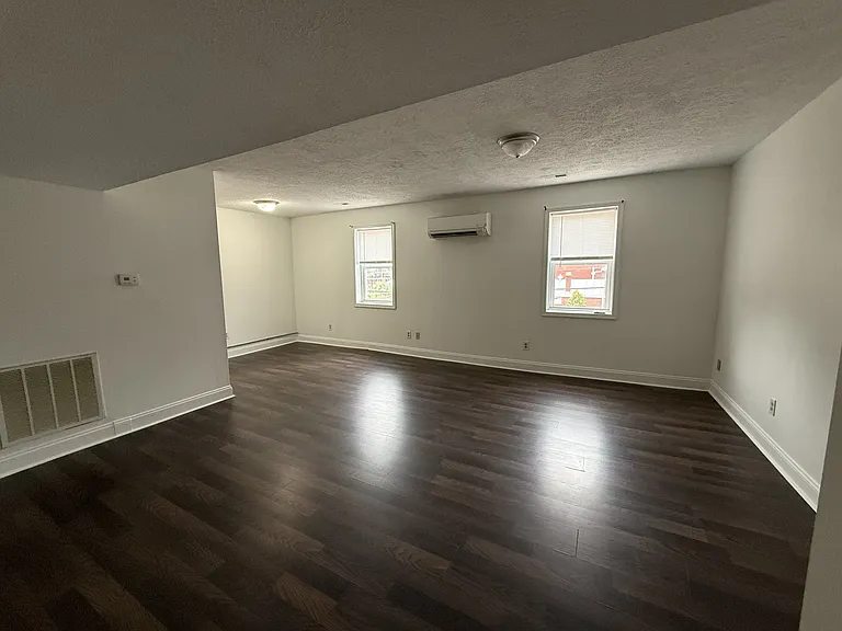 296 Main St #3 — Photo 2