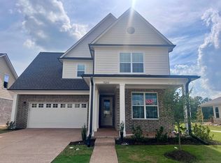 10241 Louanne Dr, Collierville, TN 38017