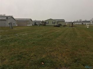 315 Cherry Tree Ln, Delta, OH 43515