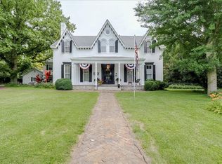 233 Rose Hill Ave, Versailles, KY 40383
