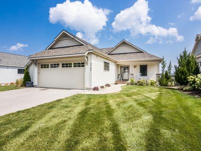 2764 W Crown Dr, Traverse City, MI, 49685