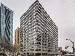 71 Charles St E #Penthouse 1605, Toronto, ON M4Y 2T3