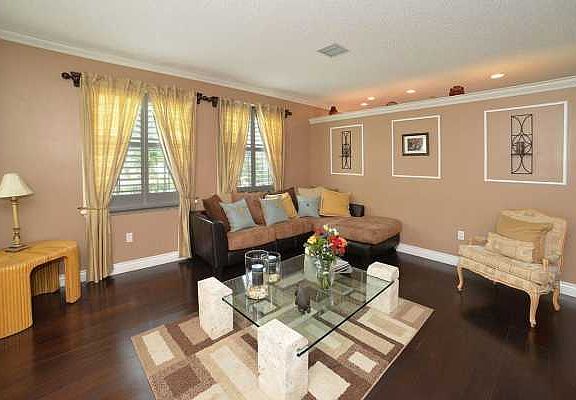 Home For Sale In Madison Green