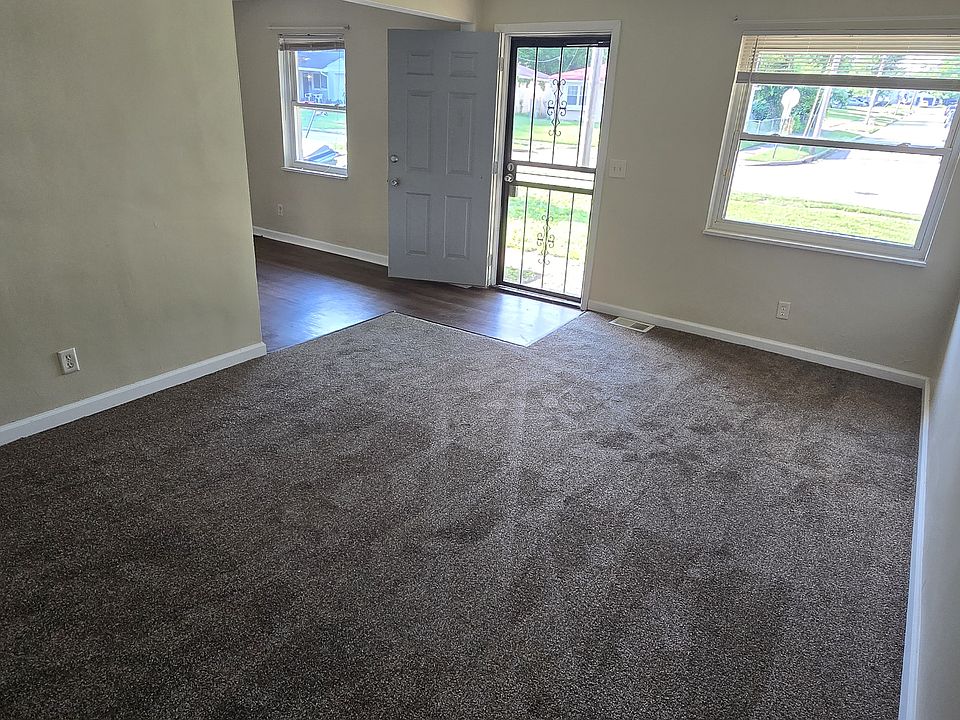 1st image of 3273 Warfield Ave