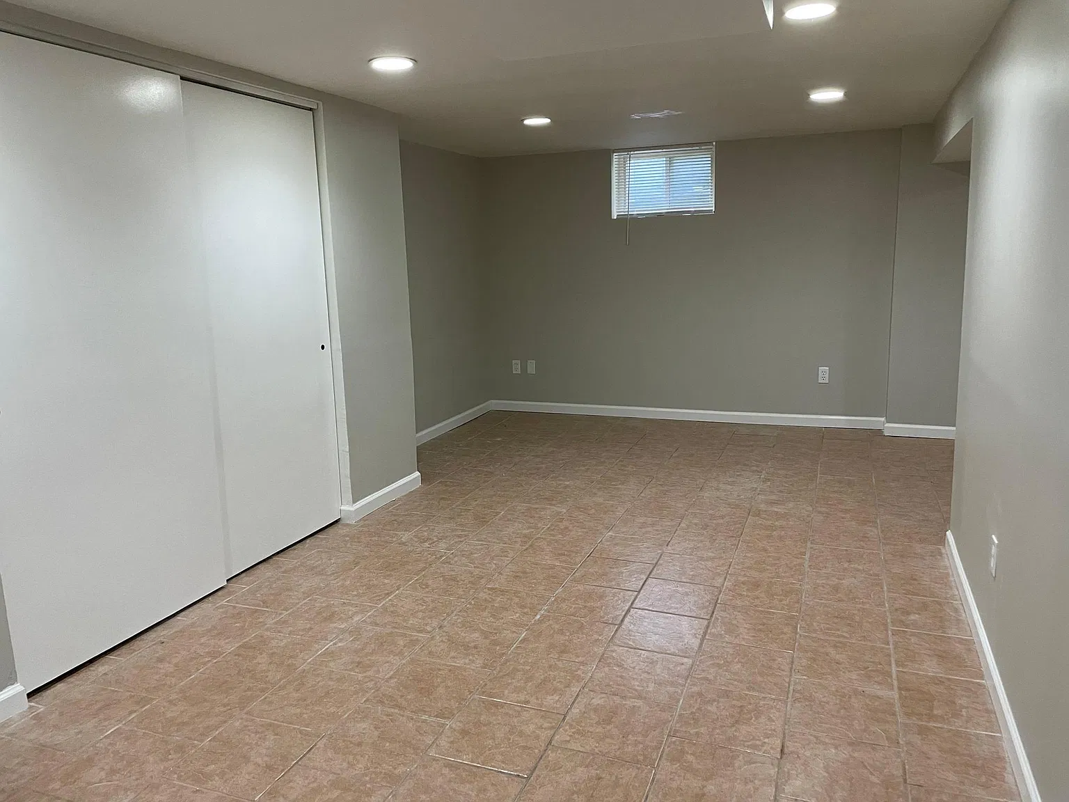 2 bed, 1.5 bath, 1200 sqft, $1,450 — Photo 4