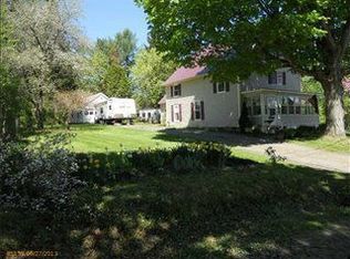 65 Spring St, Newport, ME 04953