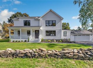 559 Stillson Rd, Fairfield, CT 06824