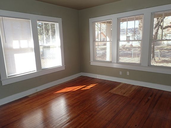 5th image of 707 Glenwood St