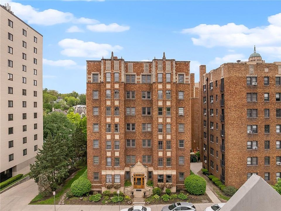 1st image of 807 W 48th St APT 204