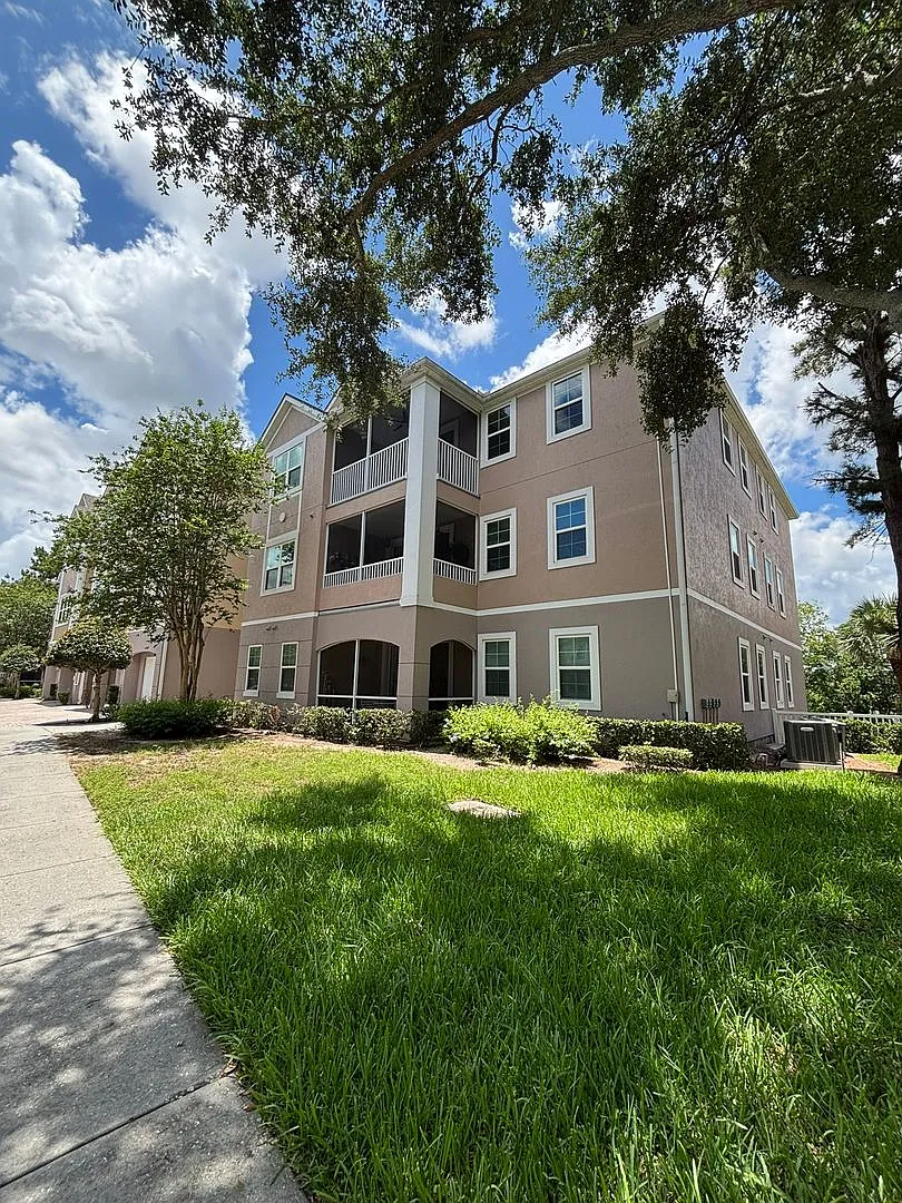 Nice 2/2 Aptamnet With 2 Parking In The Hampston For Rent — Photo 1