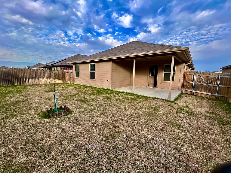 6320 Dorthy Muree Dr — Photo 28