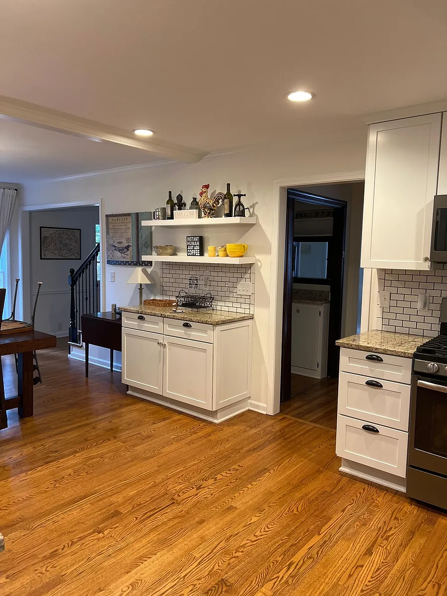 Kitchen - 348 Johnson Ferry Rd