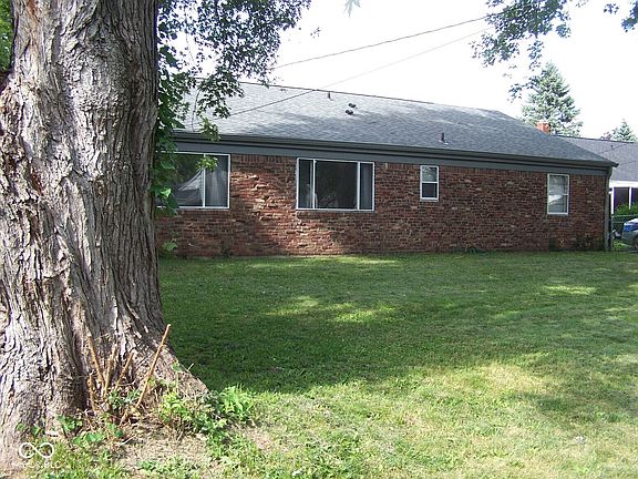 5th image of 6417 Columbine Dr