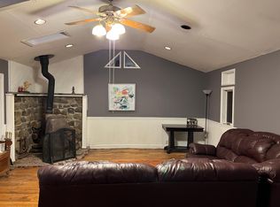 15 Twin Ridges Rd, Ossining, NY 10562