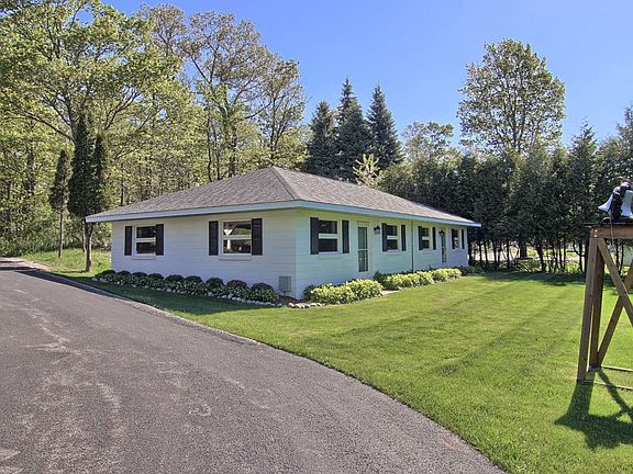 2nd image of 539 Crystal Dr
