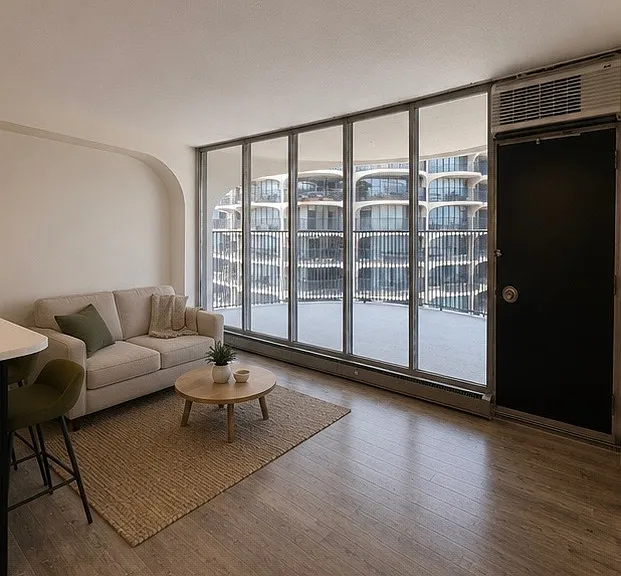 300 N State St #5225 — Photo 3