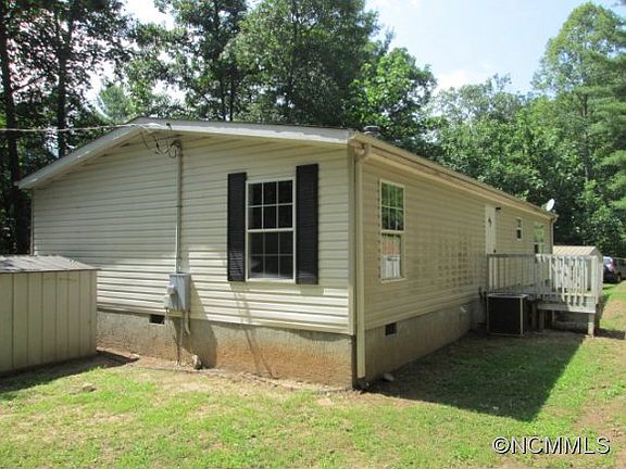 3rd image of 285 Wispy Willow Dr