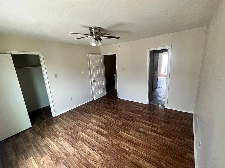 1859 Southpointe Dr #3 — Photo 9