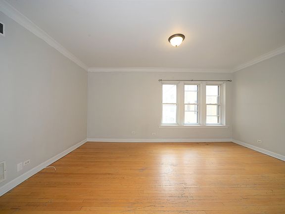 5th image of 2536 N Kedzie Blvd