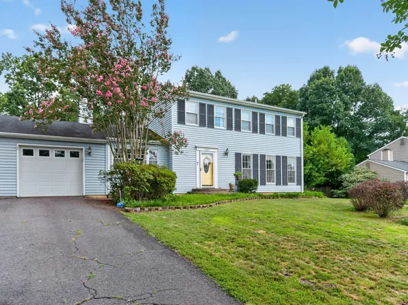 2337 Archdale Rd, Reston, VA 20191