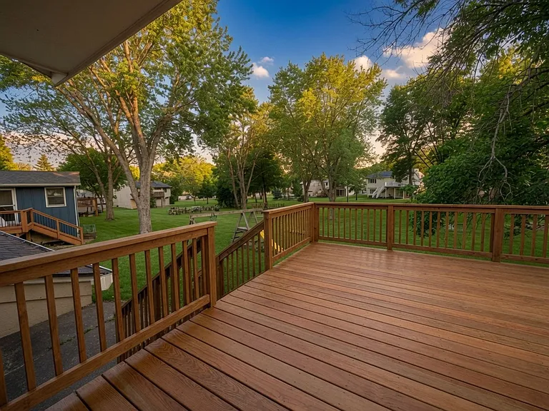 11379 Red Fox Dr N — Photo 2