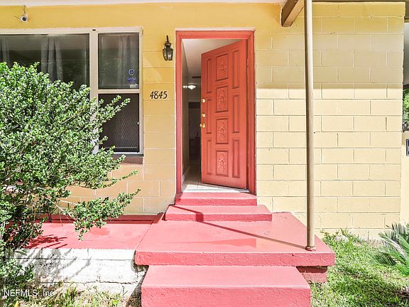 3rd image of 4845 WESCH Boulevard