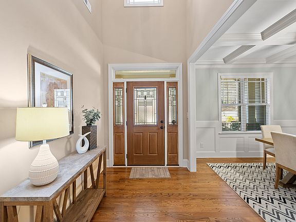 5th image of 1202 New Grissom Way
