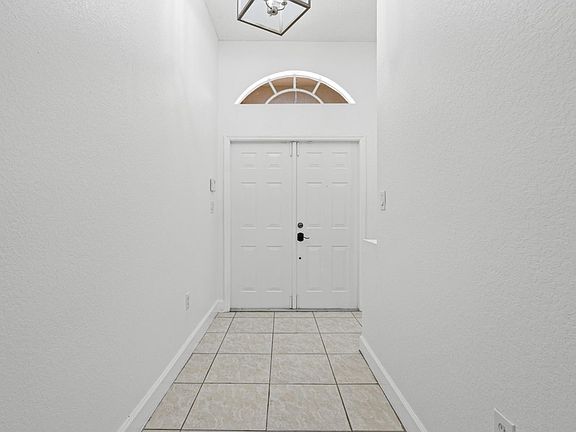 3rd image of 11255 NW 53rd Ln #11255
