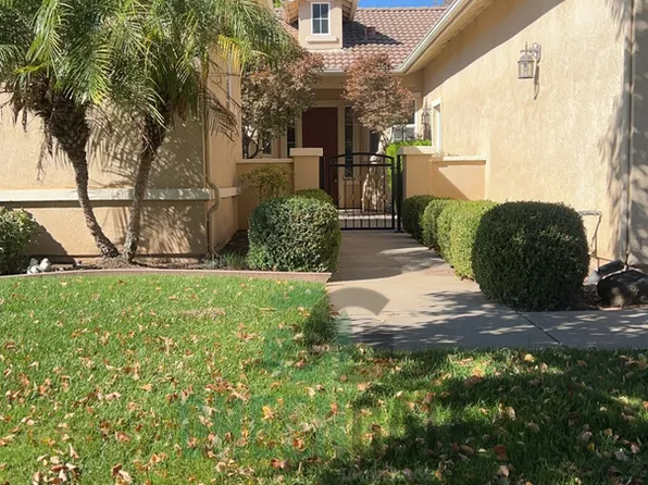 3217 Sundance Lake Dr, Modesto, CA 95355