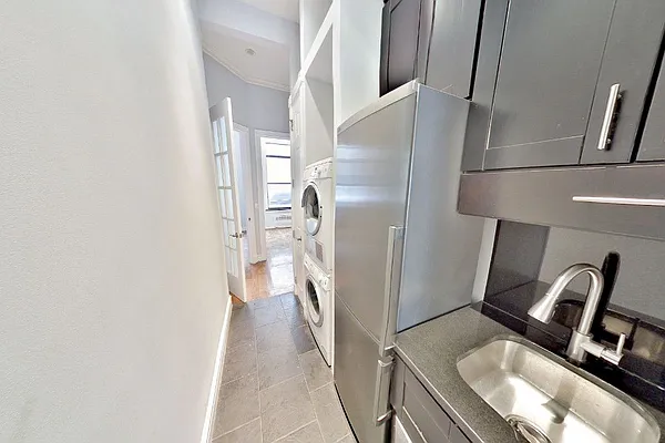 Rented by Centennial Properties NY | media 5