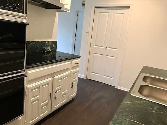 4th image of 3222 San Sebastian Dr