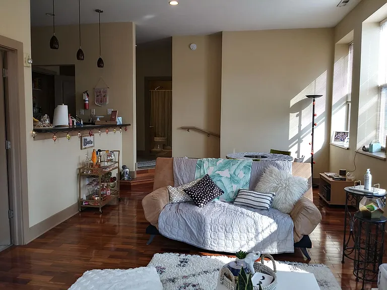 103 N College Ave — Photo 17