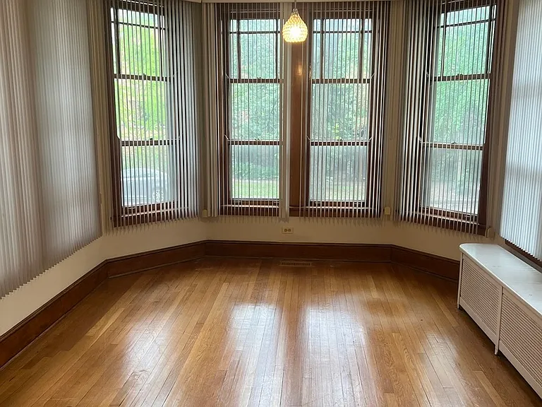 1122 W Columbia Ave #1 — Photo 4