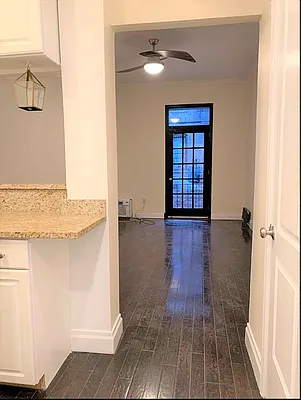 Rented by Voro New York | media 10