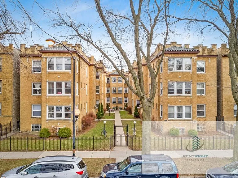 5043-59 N Damen Ave #5061-2E — Photo 11