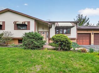 9 Mac Storey St, Ottawa, ON K0A2Z0