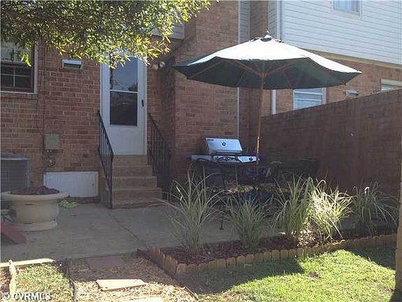 2nd image of 2206 Kingsbrook Dr