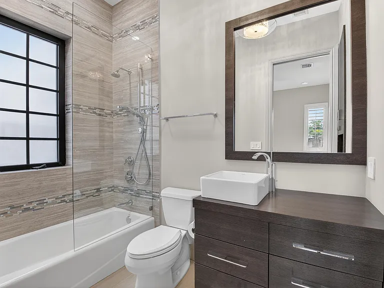 17921 Villa Club Way — Photo 40