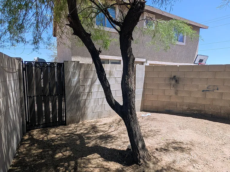 392 E Dirklay Ave — Photo 19