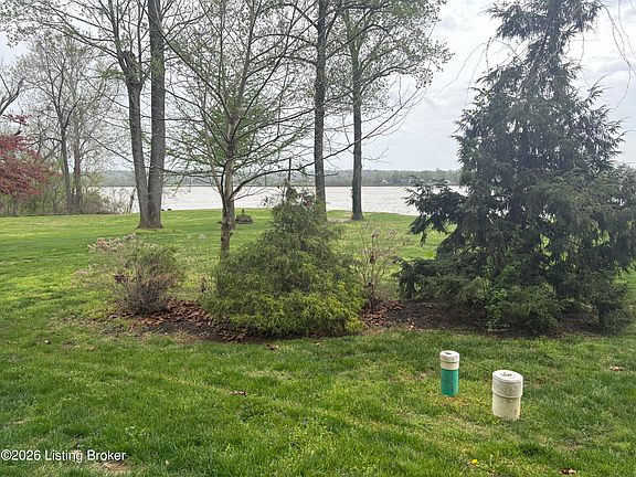4th image of 5820 Upper River Rd #A