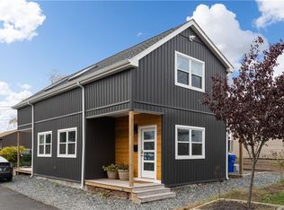 15 Union St #17, Riverside, RI 02915