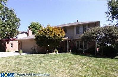 3rd image of 2520 S 74th St