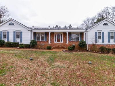 1008 Redmond Ct, Nashville, TN, 37211