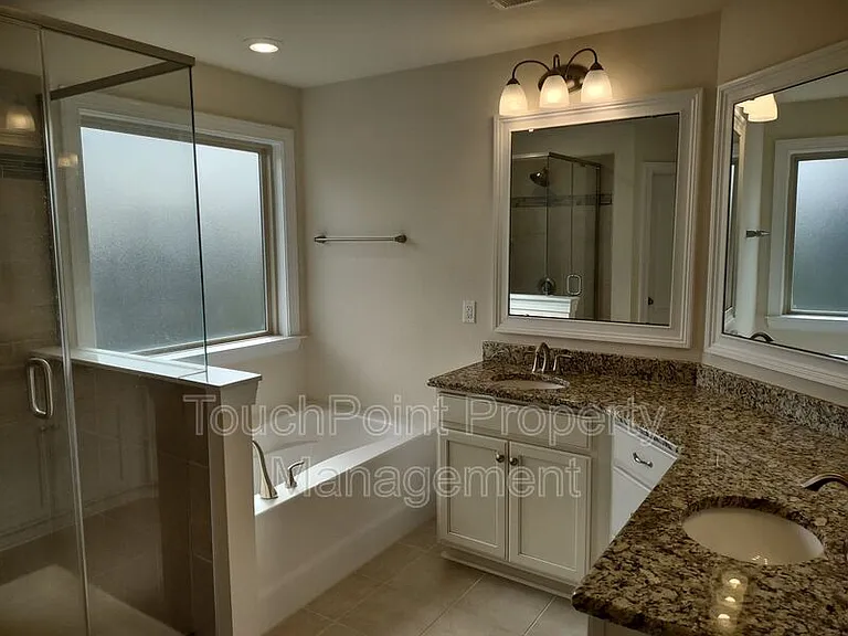 1019 Hamilton Mill Dr — Photo 22