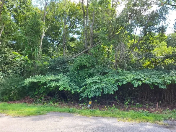 LOT 1 Deshon Rd, New Castle, PA 16101