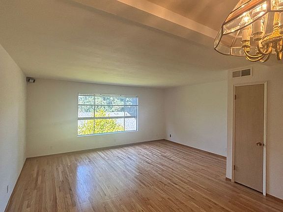 5th image of 145 Monte Cresta Ave APT 105