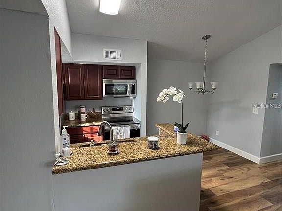 5th image of 5168 Conroy Rd #28